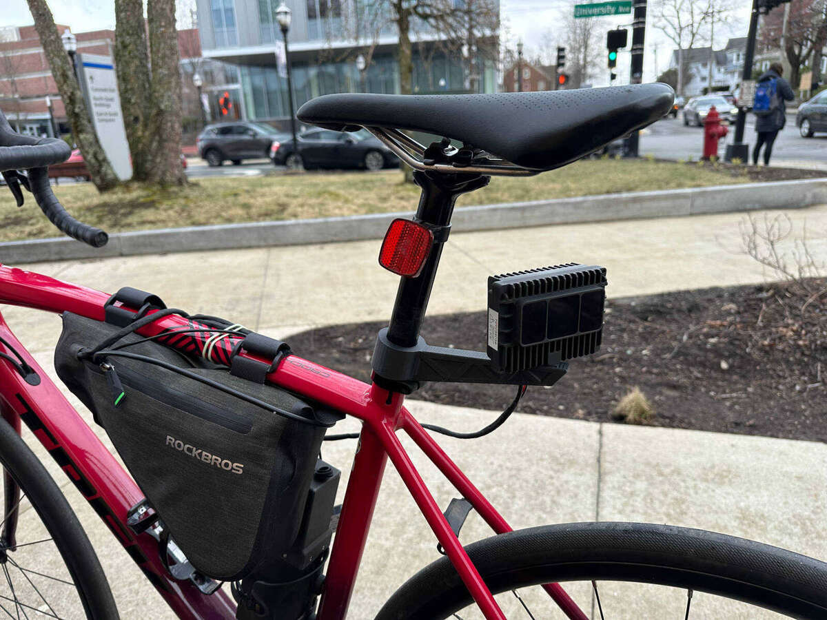 Bike-mounted LiDAR system for mobile transportation sensing and smart city mapping